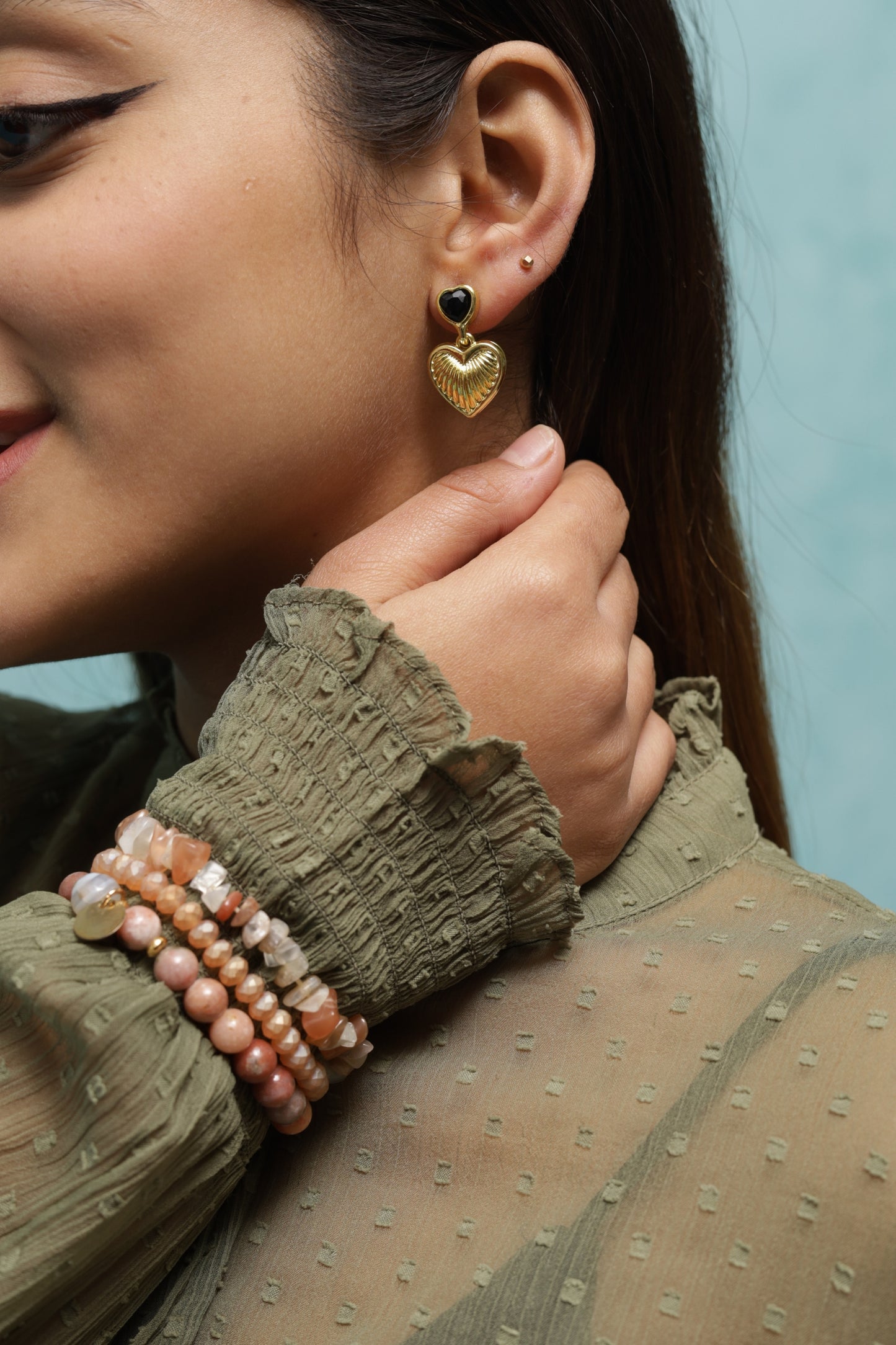 Brown Agate Beads, Uncut Uneven Natural Stone, Glass Beads And 18k Gold Plated Round Beads Bracelet - Set Of 5